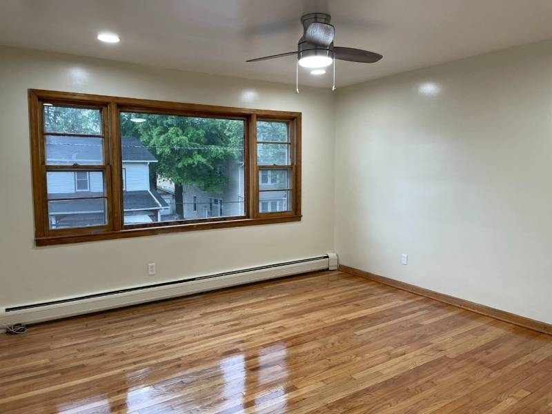 Irvington Twp., NJ 07111,28 Allen St #2