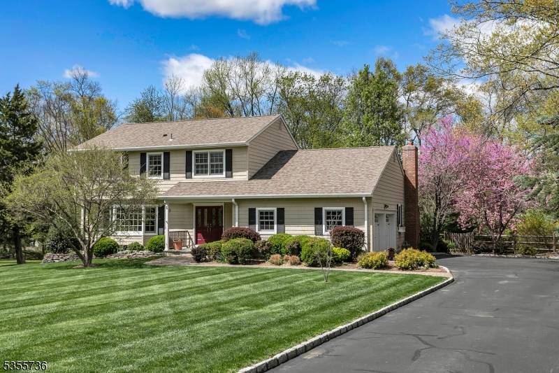 Bernards Twp., NJ 07920,5 Lafayette Ln