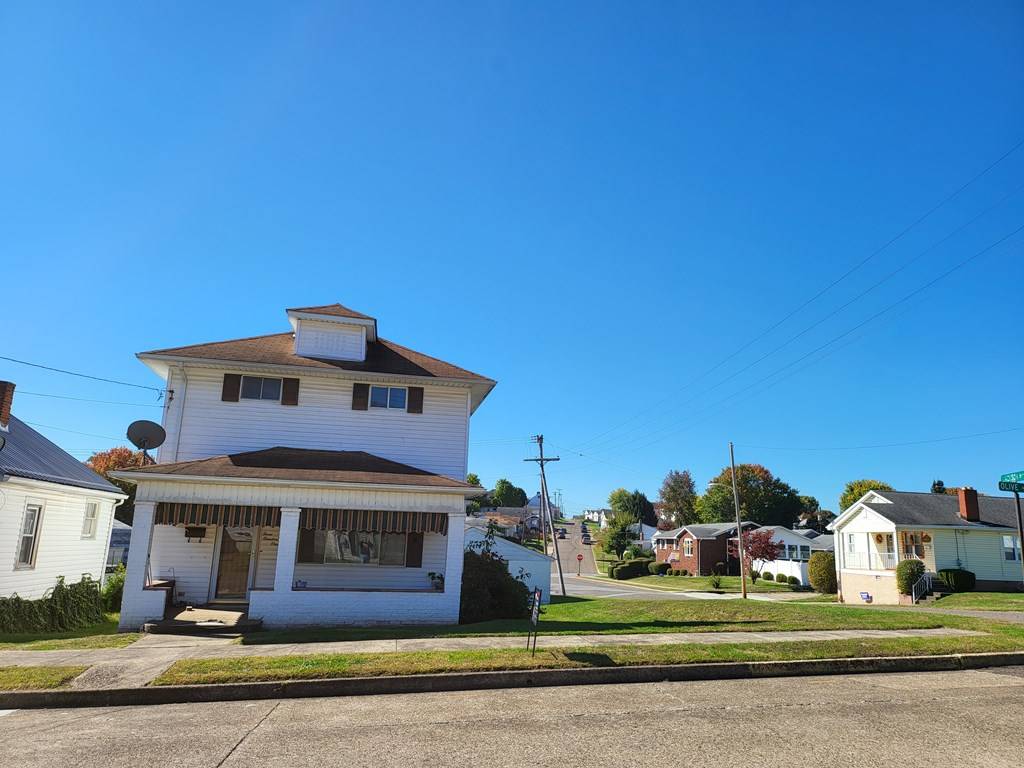 Moundsville, WV 26041,301 Olive Ave