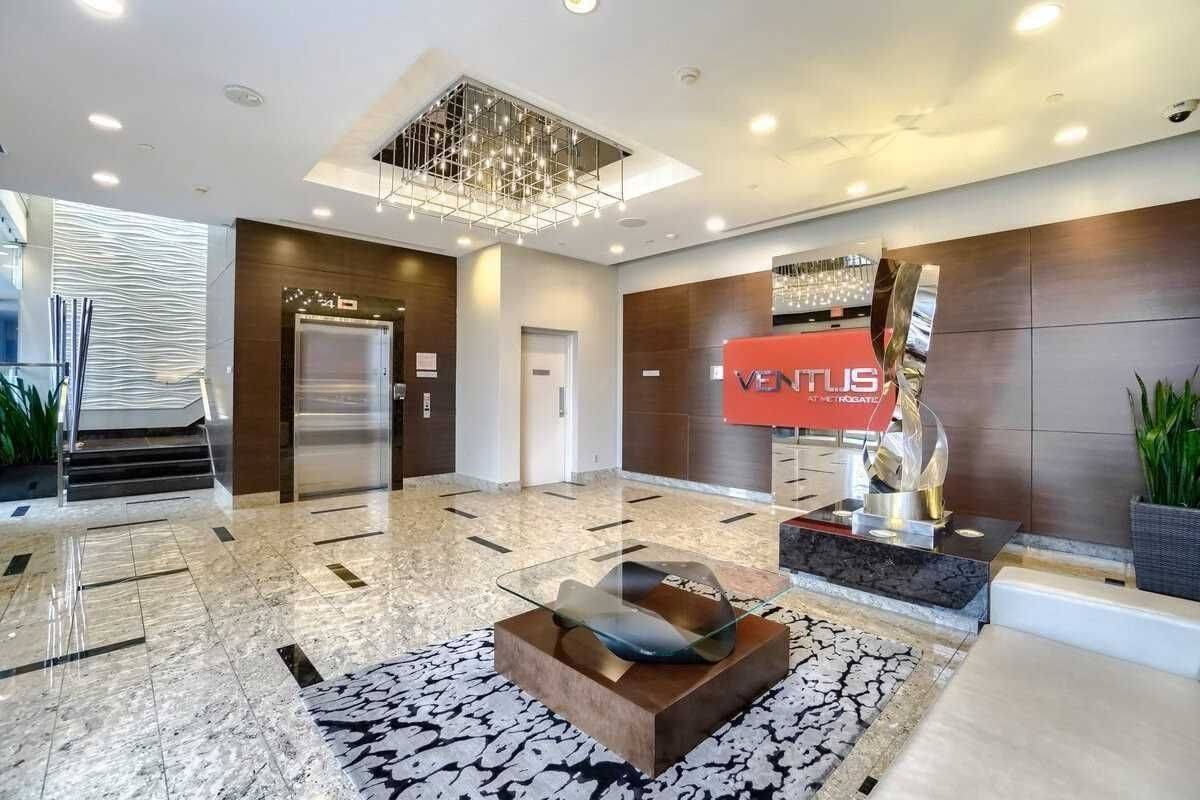 Toronto E07, ON M1S 0K5,151 Village Green SQ #2805