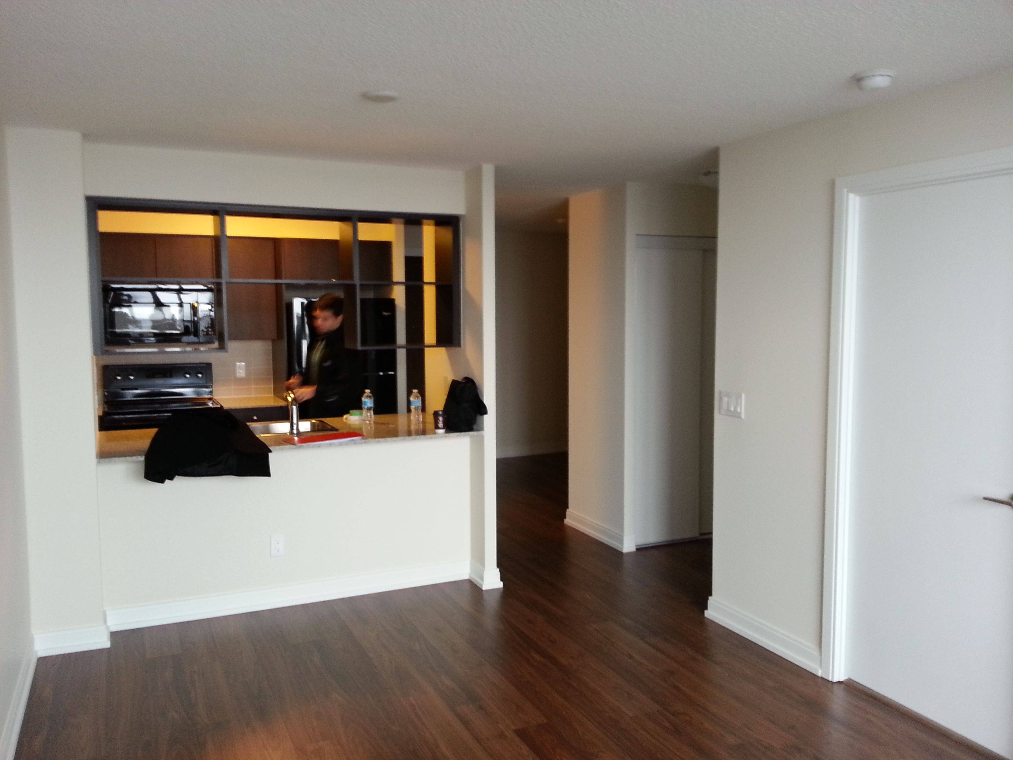 Toronto E07, ON M1S 0K5,151 Village Green SQ #2805