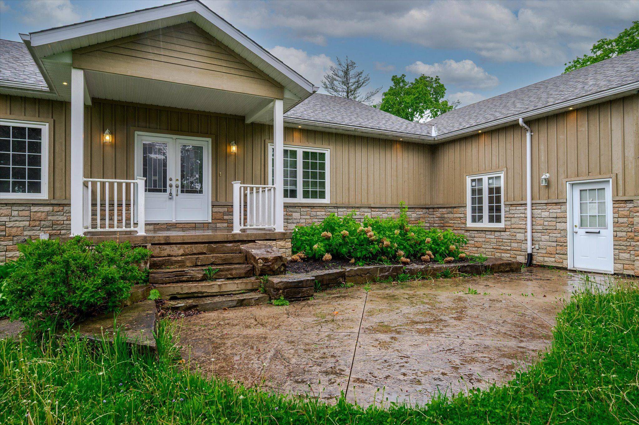 Peterborough West, ON K9J 6V8,62 Edgewood RD