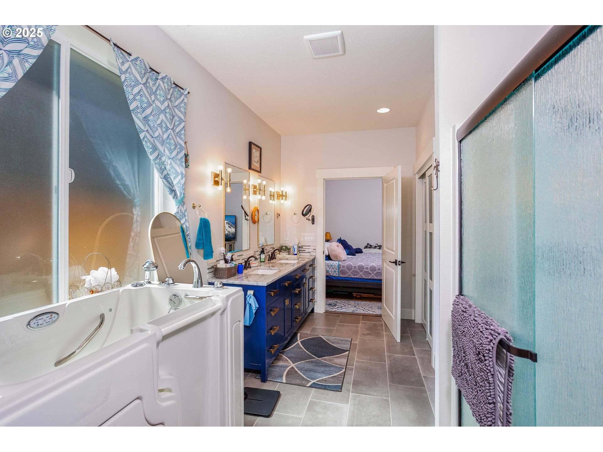 Vancouver, WA 98663,2216 NE BRENDAN CIR