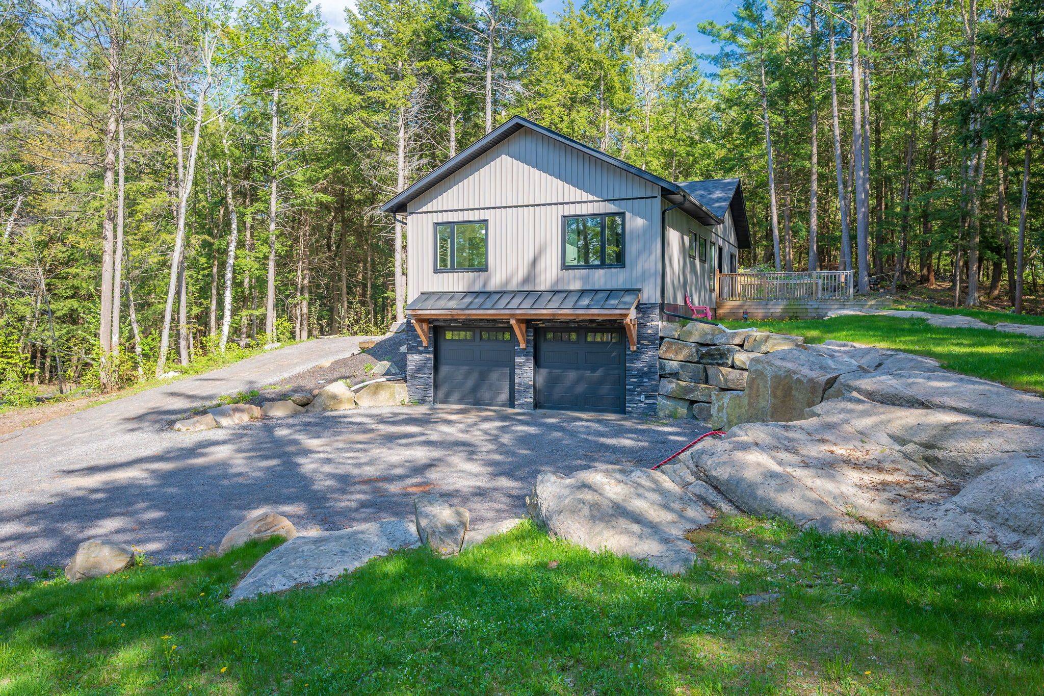 Muskoka Lakes, ON P1L 0M5,1010 Leonard Lake 1 RD