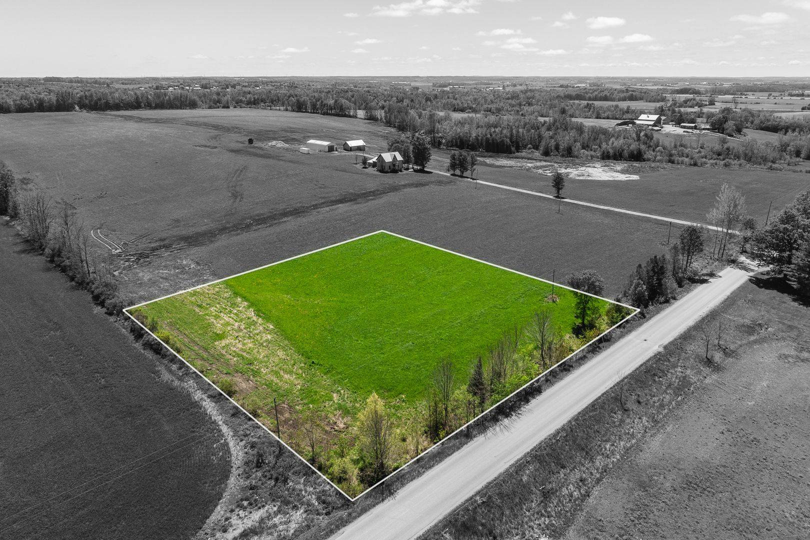 West Grey, ON N0G 1S0,521106 12 NDR (east side) Concession