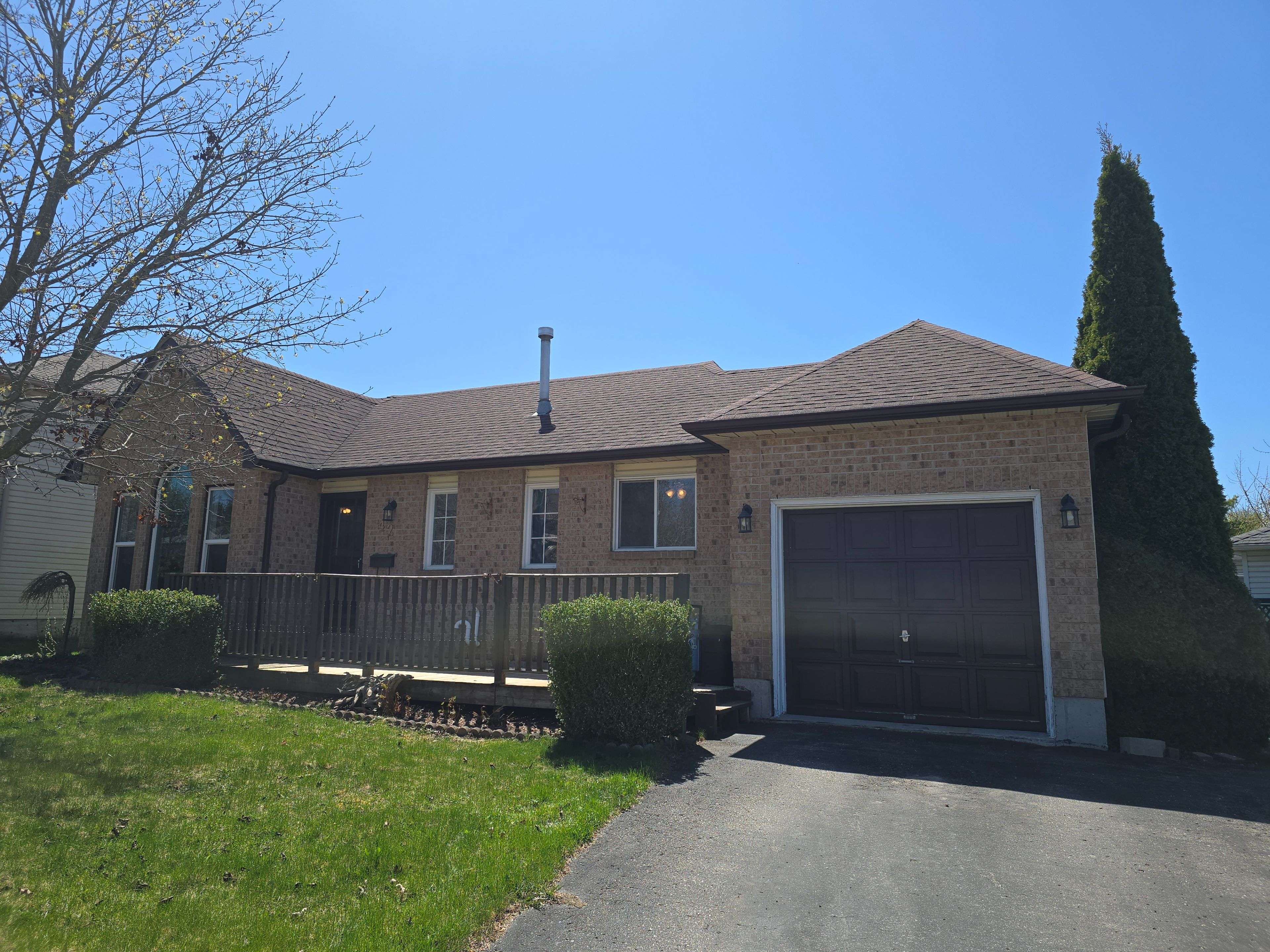Woodstock, ON N4S 8X2,42 Pebble Beach CT