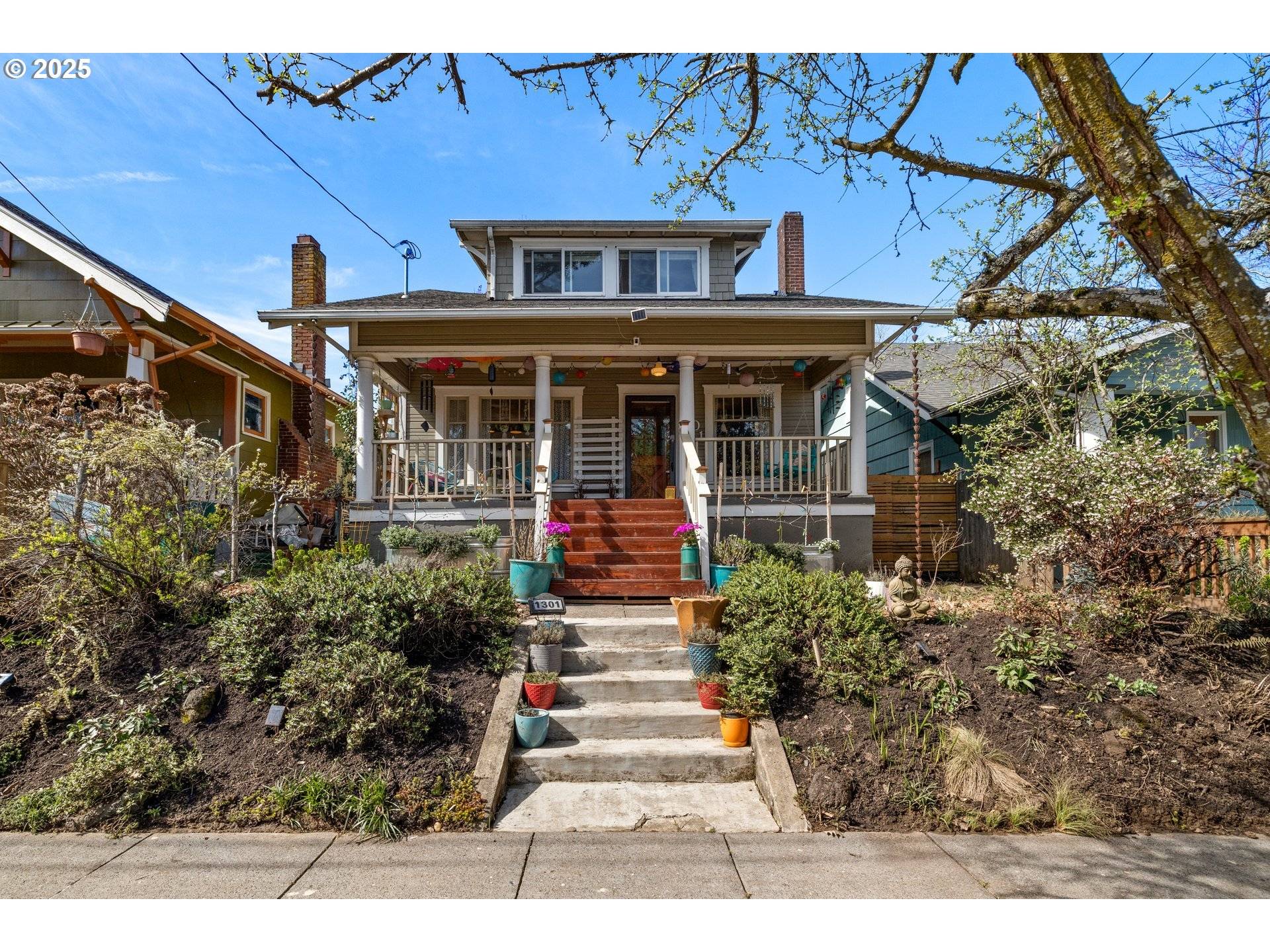 Portland, OR 97213,1301 NE 73RD AVE