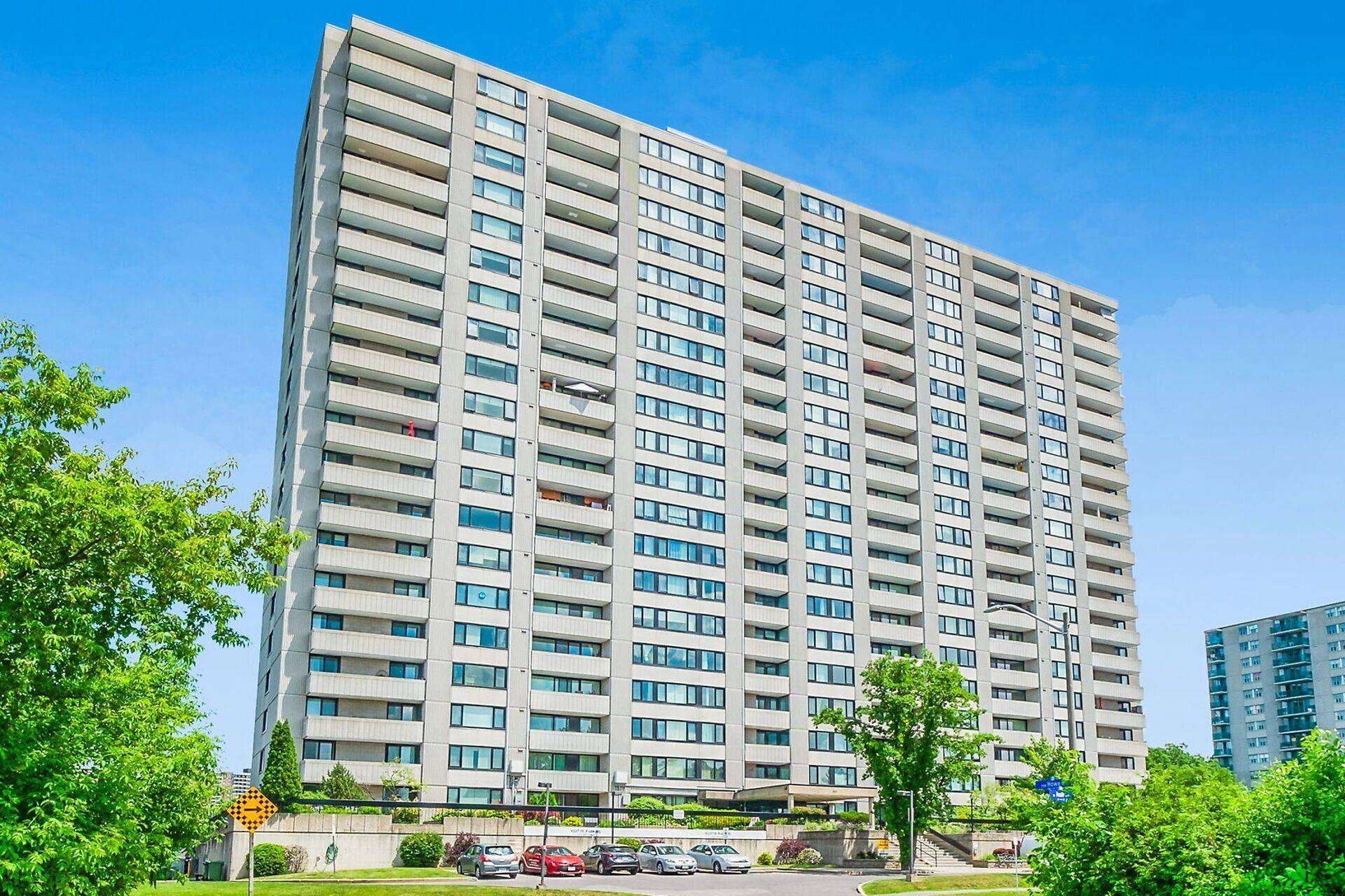 Britannia - Lincoln Heights And Area, ON K2B 7Y8,265 Poulin AVE #711