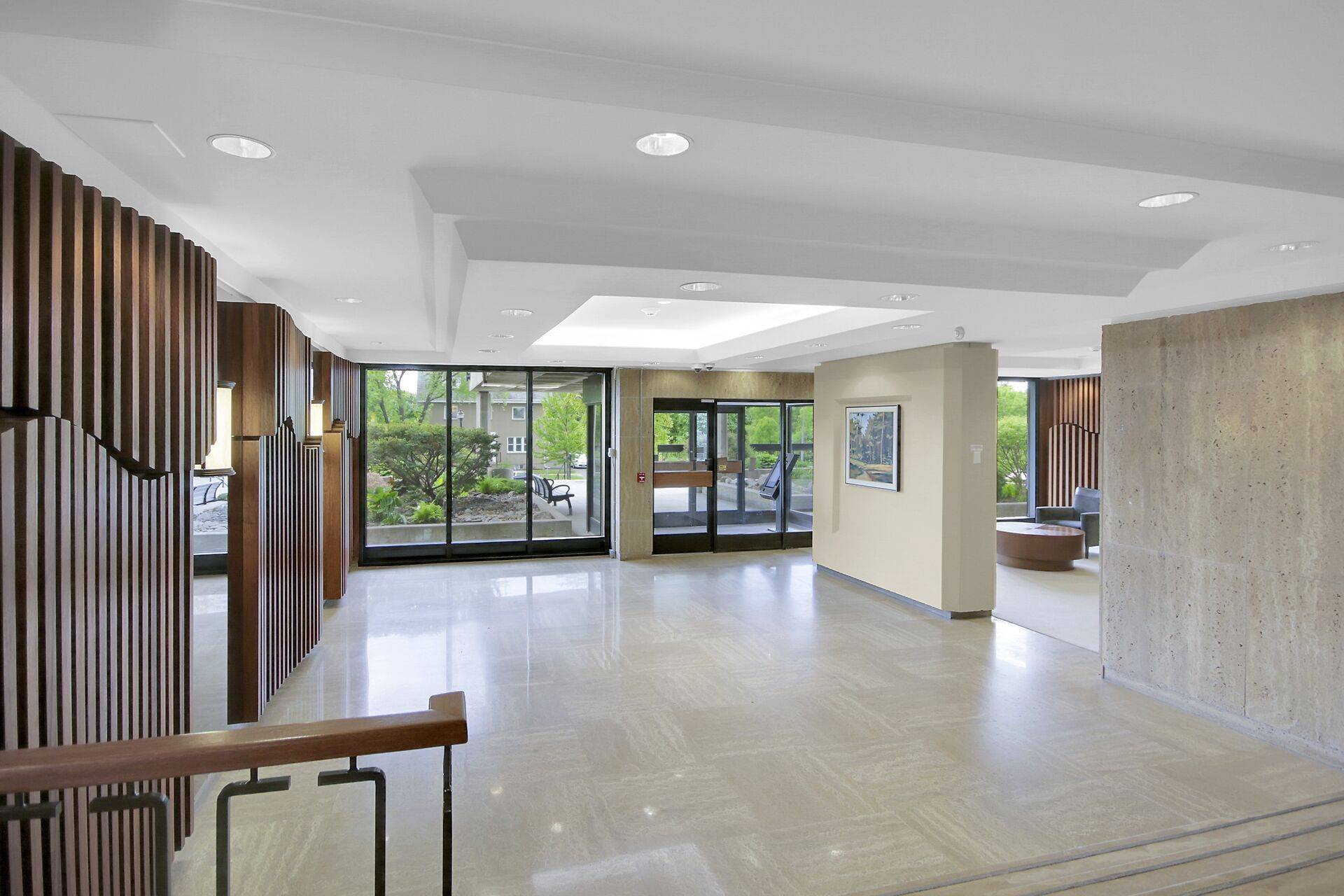 Britannia - Lincoln Heights And Area, ON K2B 7Y8,265 Poulin AVE #711