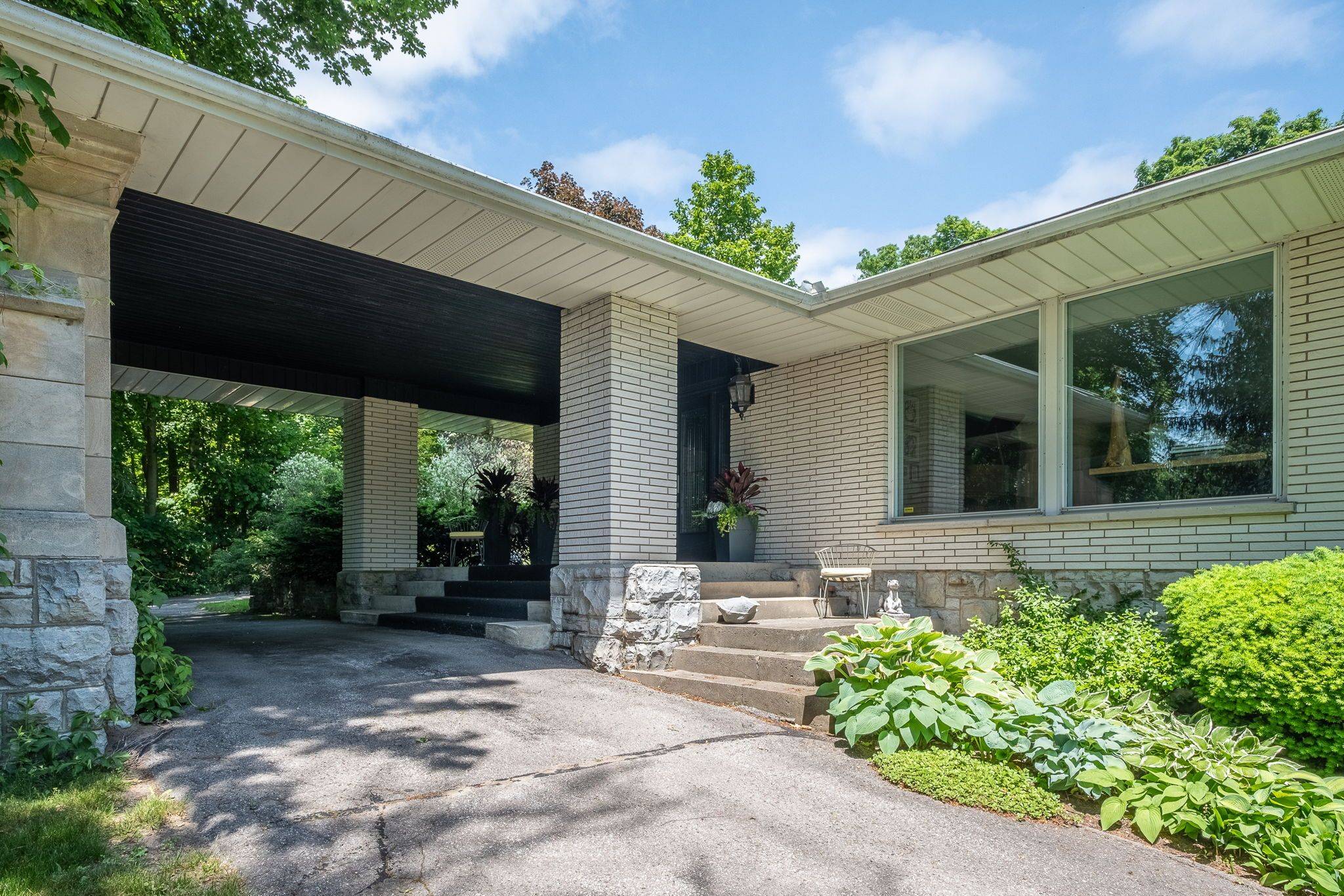 Cobourg, ON K9A 0W7,7 Sunrise CT