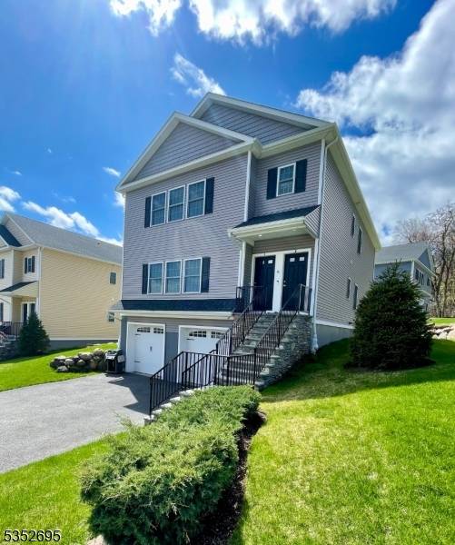 Hawthorne Boro, NJ 07506,6 Sotnick St
