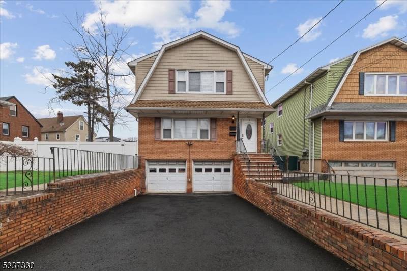 Linden City, NJ 07036,117 S Stiles St