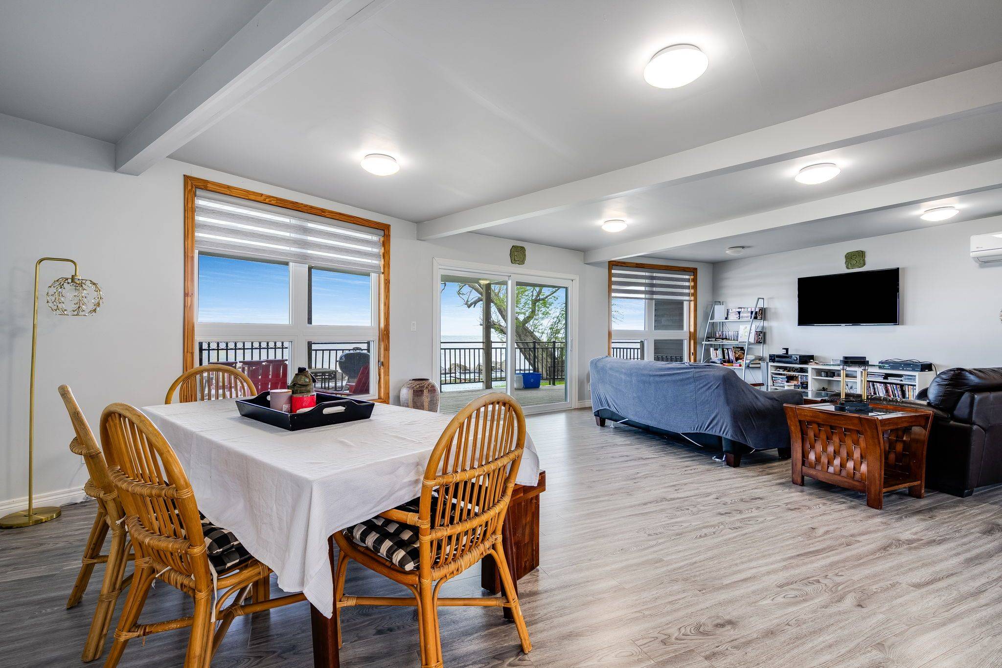 Leamington, ON N0P 2P0,270 Cotterie PARK