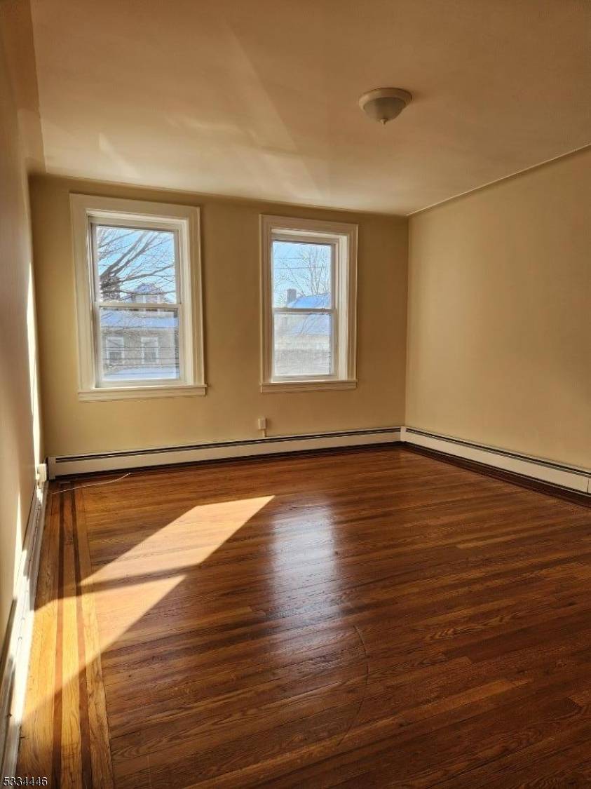 Clifton City, NJ 07011,80 Union Ave B5 #B5