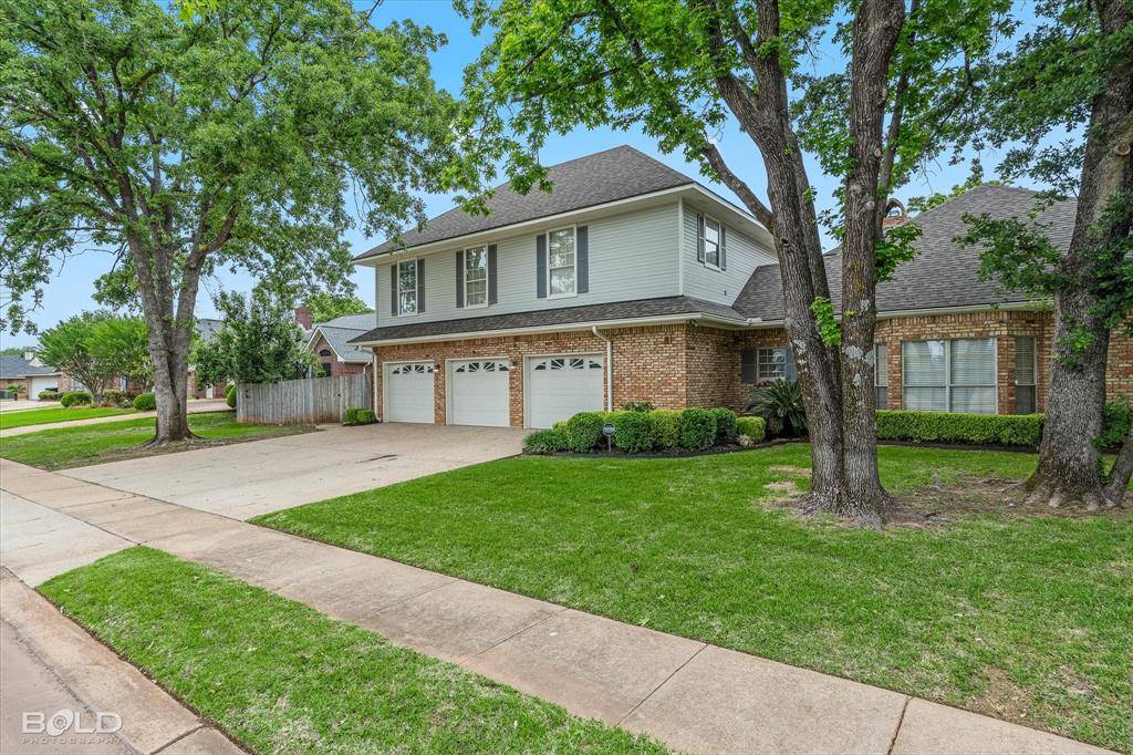 Bossier City, LA 71111,401 Glen Haven Court