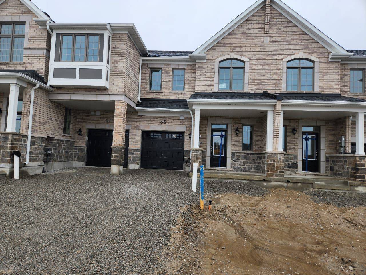 Barrie, ON L9J 1B3,65 Lower ST