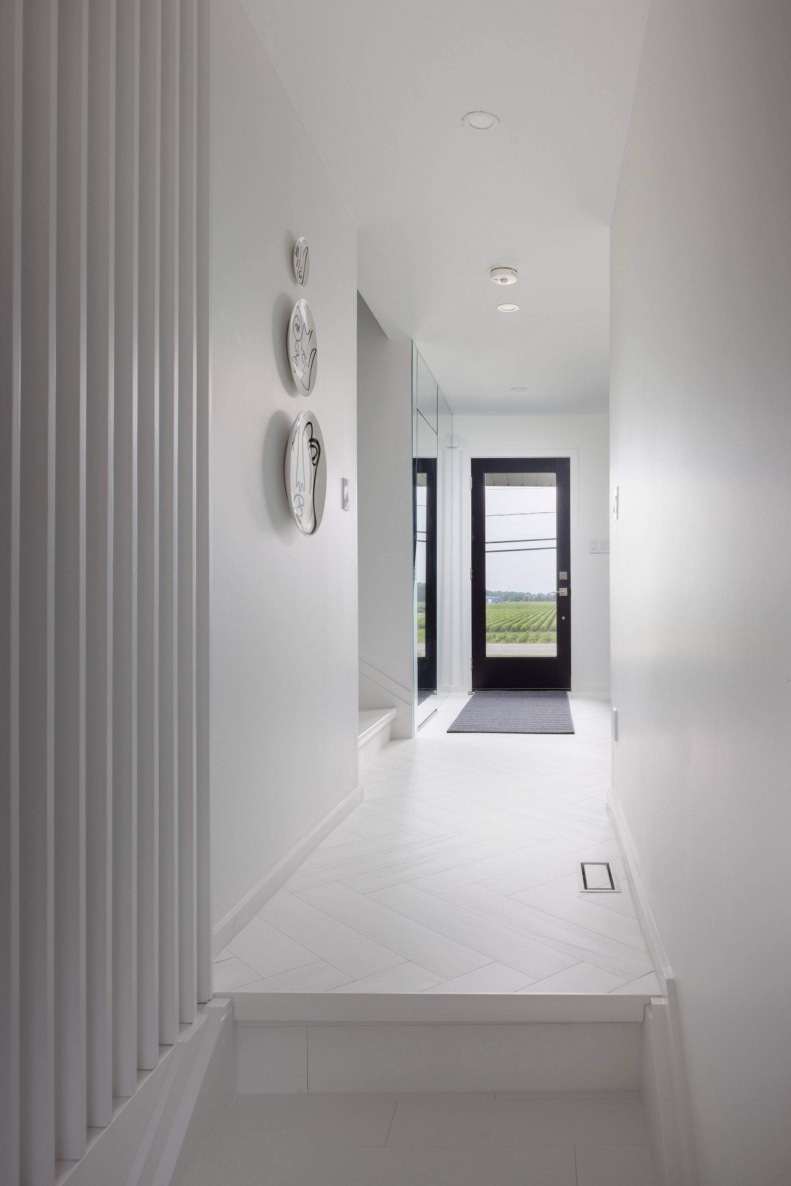 Niagara-on-the-lake, ON L0S 1J0,413 QUEENSTON RD