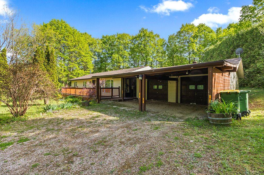 Grey Highlands, ON N0C 1E0,236 Raglan ST