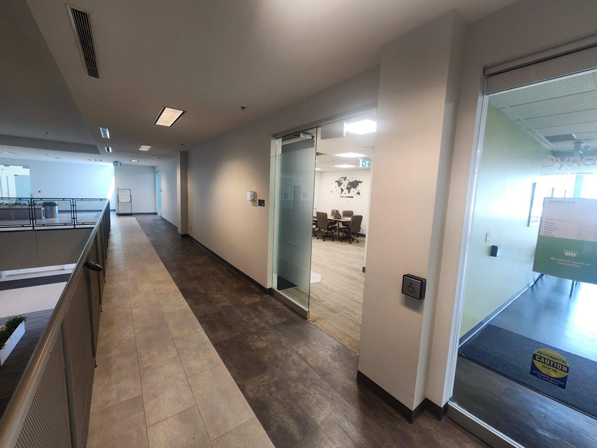 Toronto W05, ON M3J 0L5,1275 Finch AVE W #216