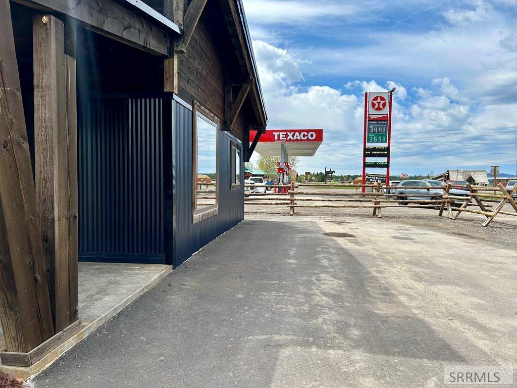 Island Park, ID 83429,3372 Hwy 20
