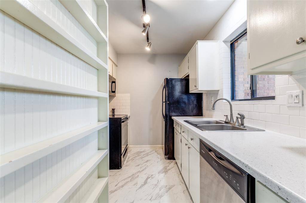 Farmers Branch, TX 75234,2803 Rio Branco Street #101J