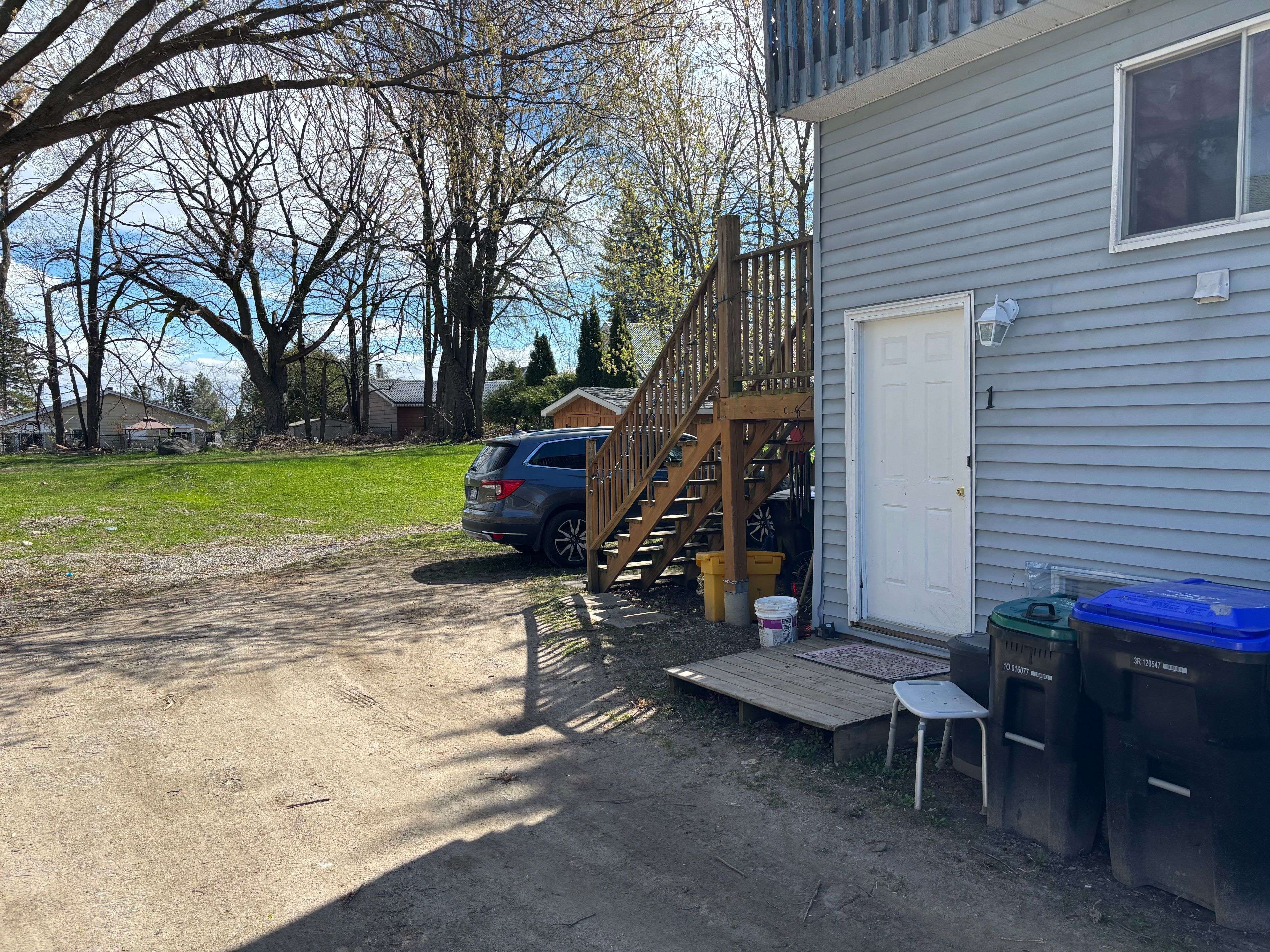 Midland, ON L4R 2W3,203 George ST