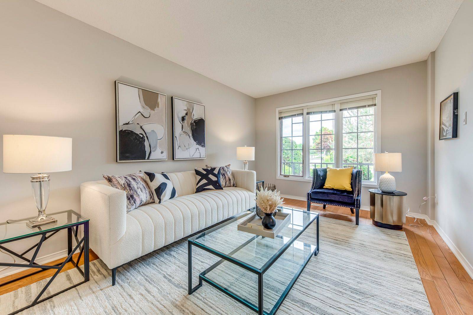 Mississauga, ON L5V 1K2,1351 Edenrose ST