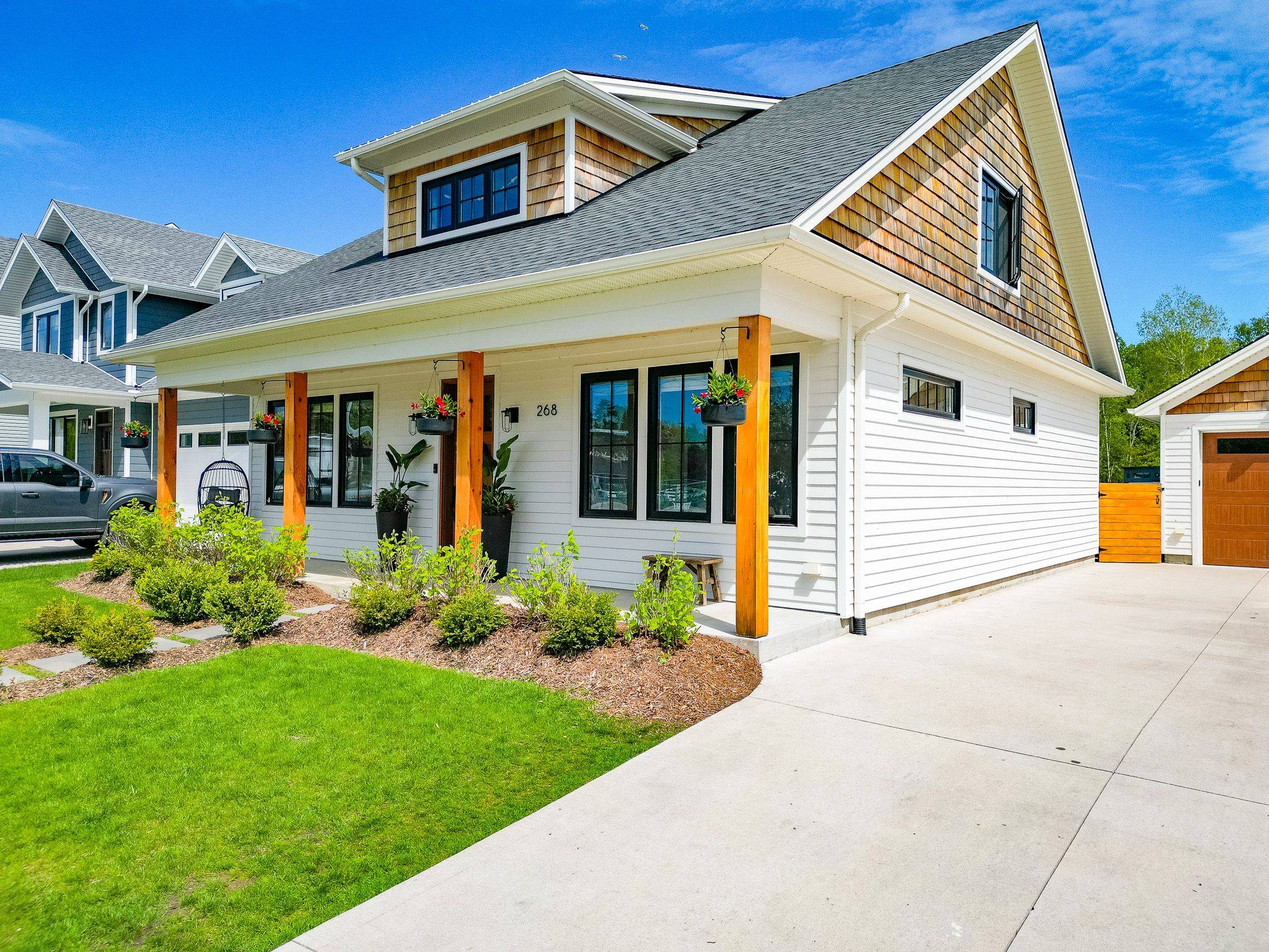 Saugeen Shores, ON N0H 2L0,268 McNabb ST