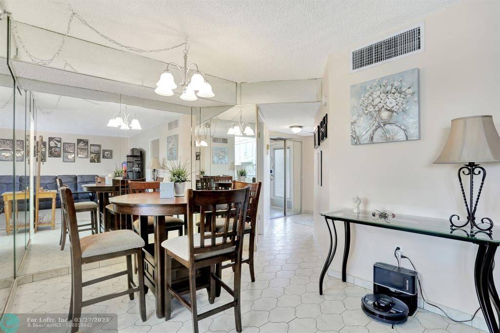 Tamarac, FL 33321,9400 Lime Bay Blvd #310