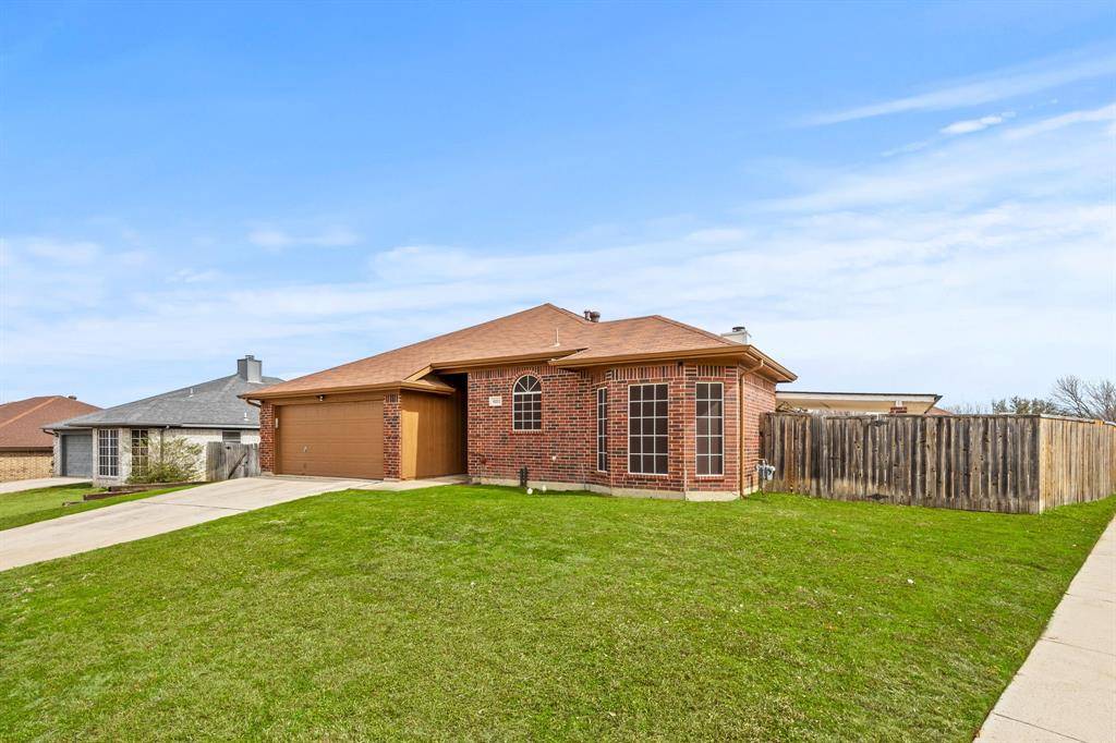 Arlington, TX 76018,6211 Brookknoll Drive