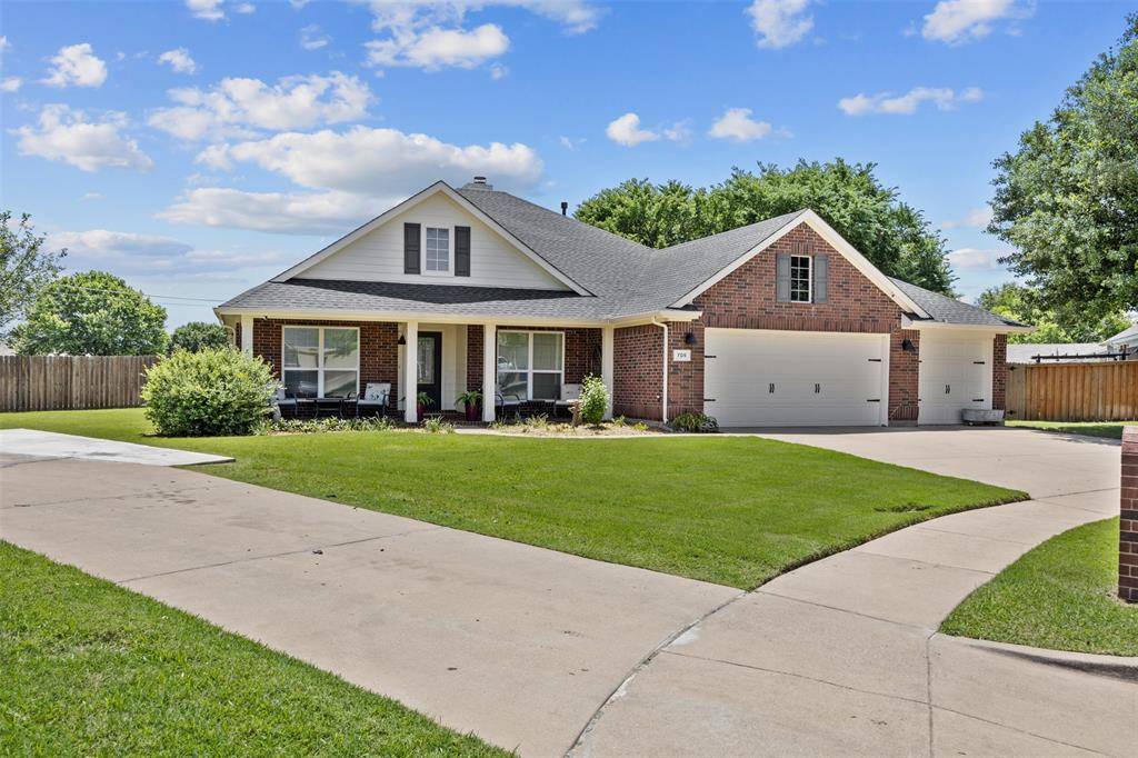 Mansfield, TX 76063,705 Eagle Court