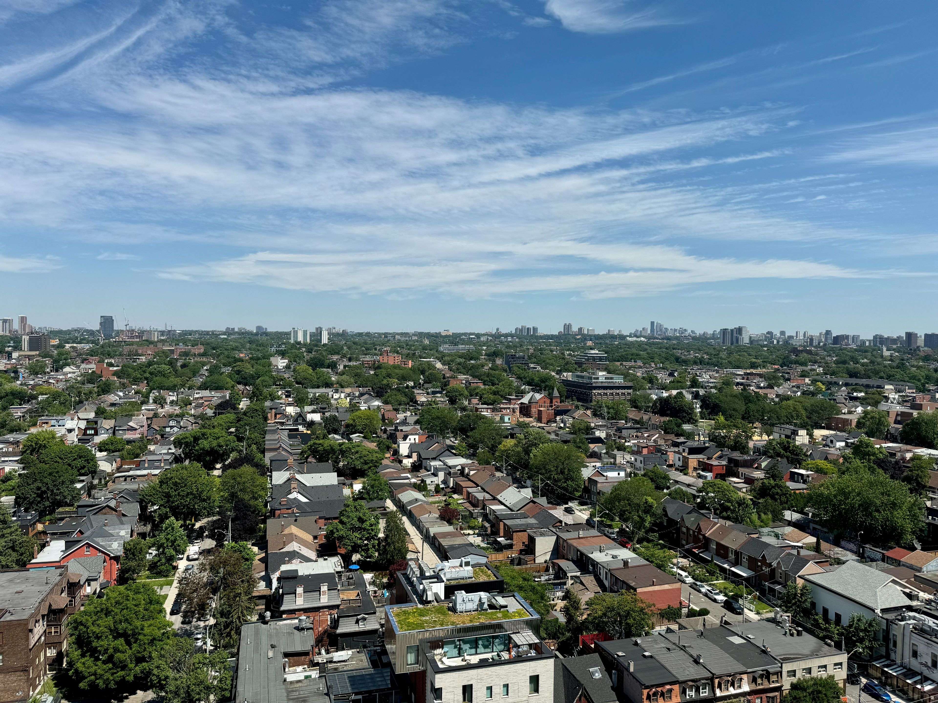 Toronto C01, ON M6J 0B1,68 Abell ST #2203