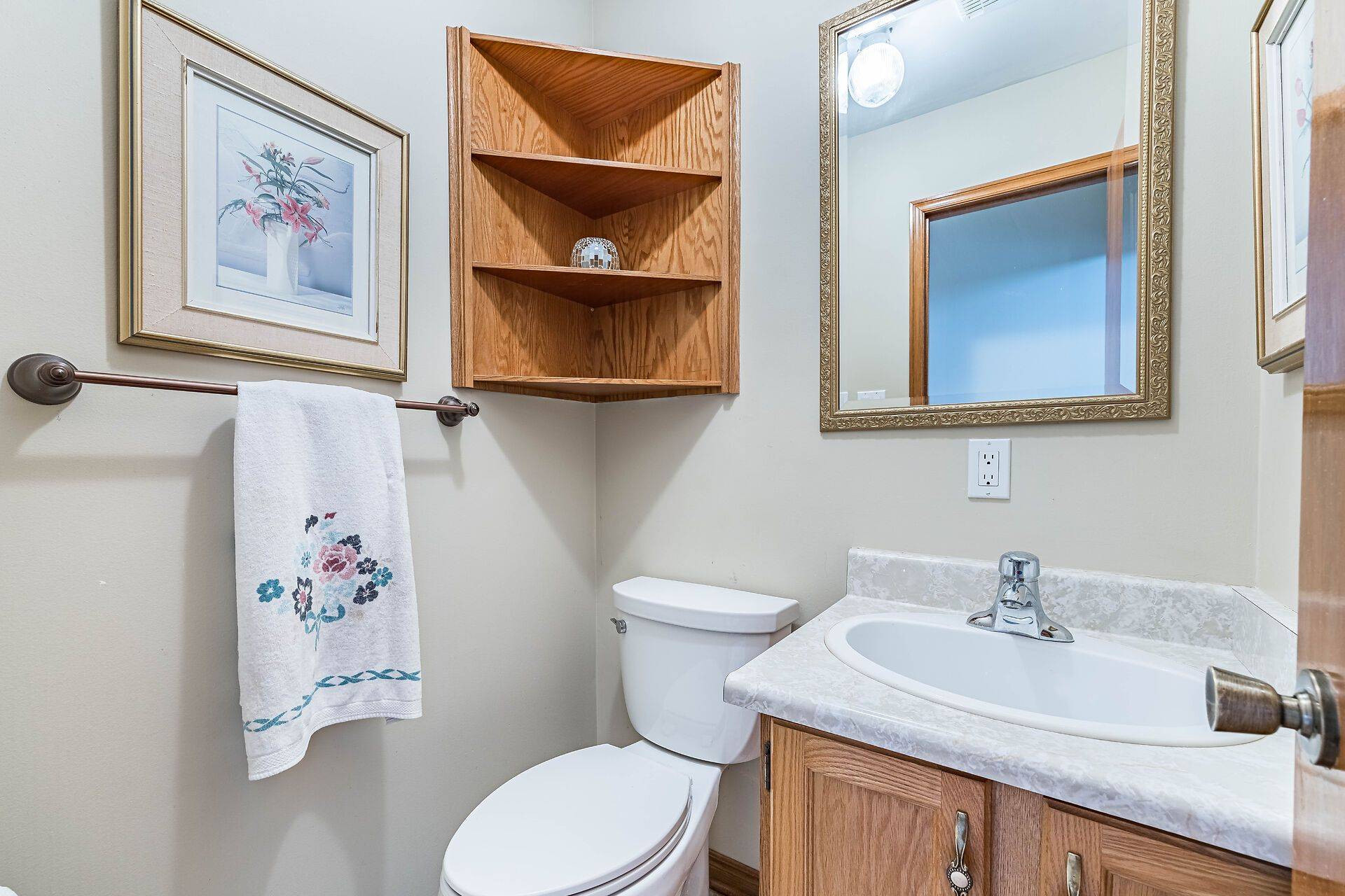 Vaughan, ON L6A 1B6,18 Mathewson ST