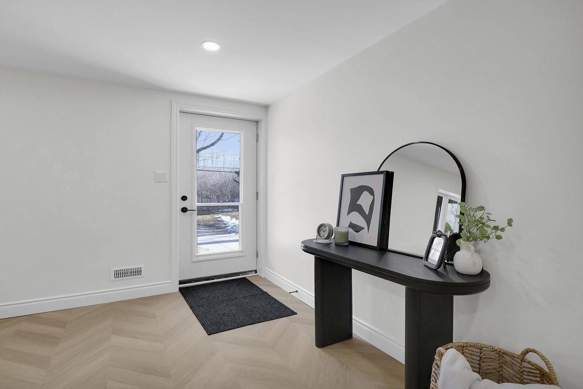 London North, ON N6H 3T3,57 Naomee-Lower Level CRES