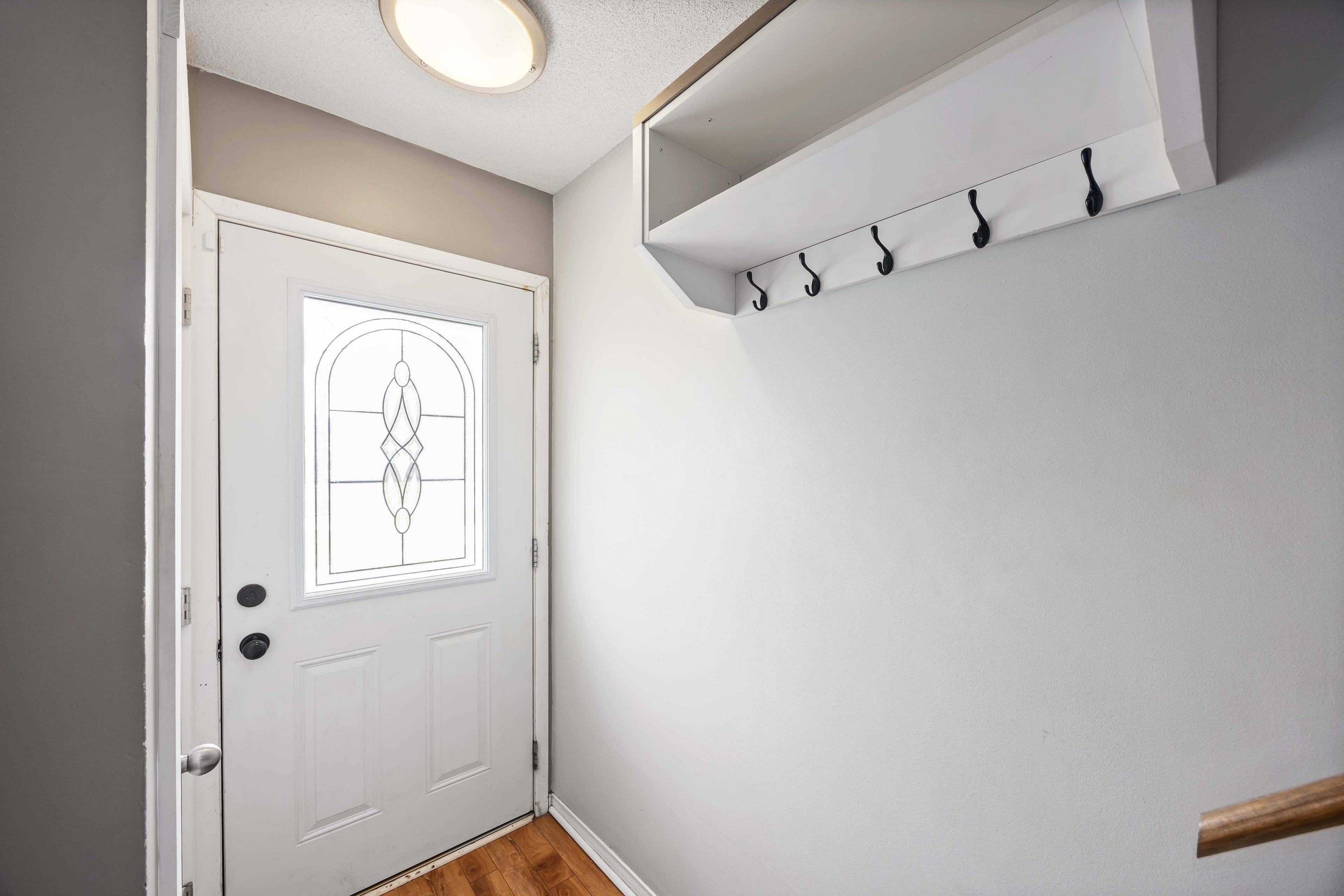 Sarnia, ON N7T 5R1,825 Exmouth ST #27
