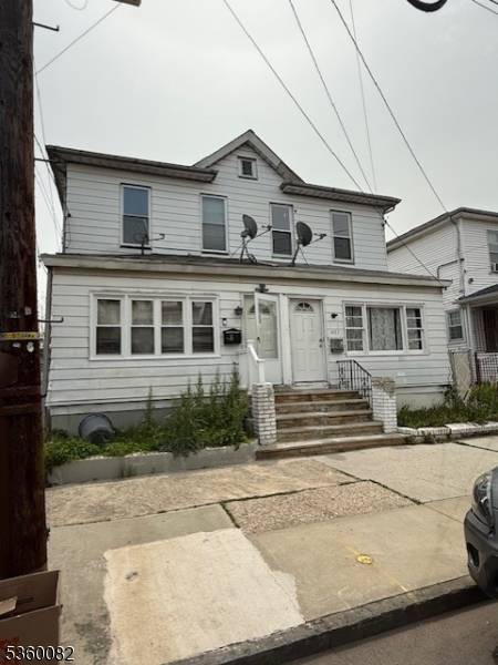 Newark City, NJ 07107,457 N 7Th St