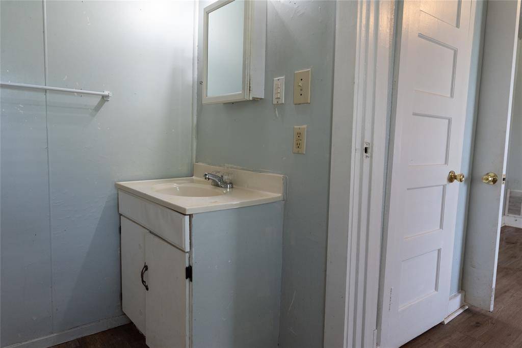 Gainesville, TX 76240,707 Ritchey Street
