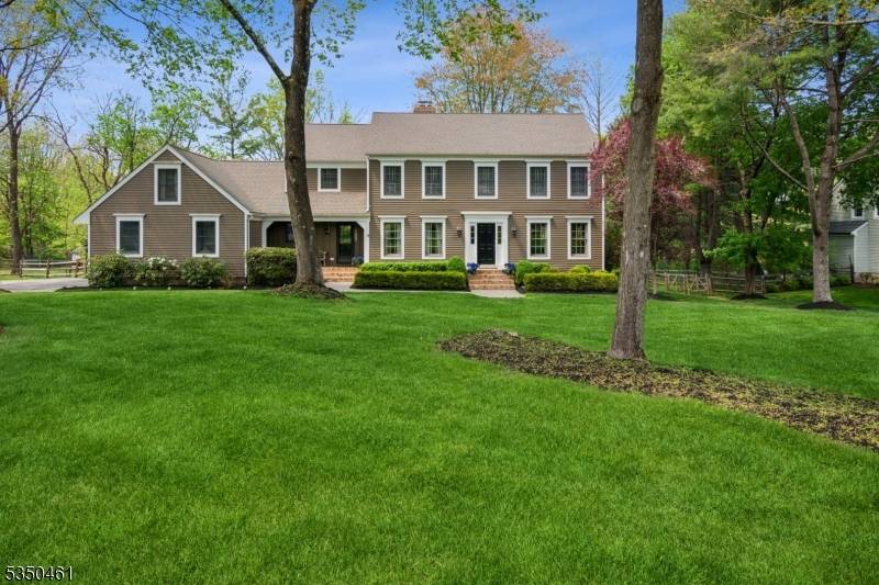 Peapack Gladstone Boro, NJ 07934,11 Pheasant Run