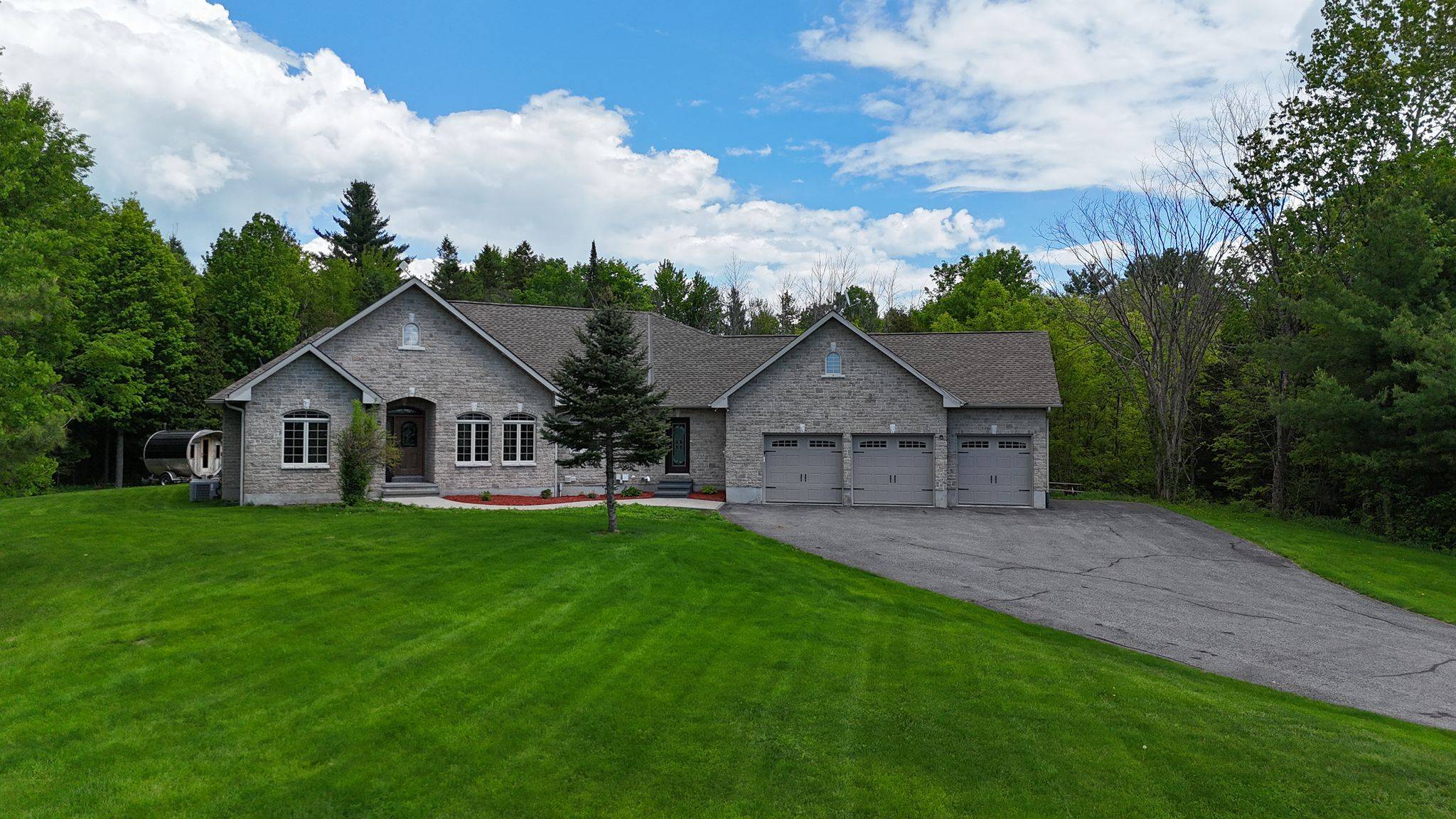 Constance Bay - Dunrobin - Kilmaurs - Woodlawn, ON K0A 1T0,3464 Greenland RD