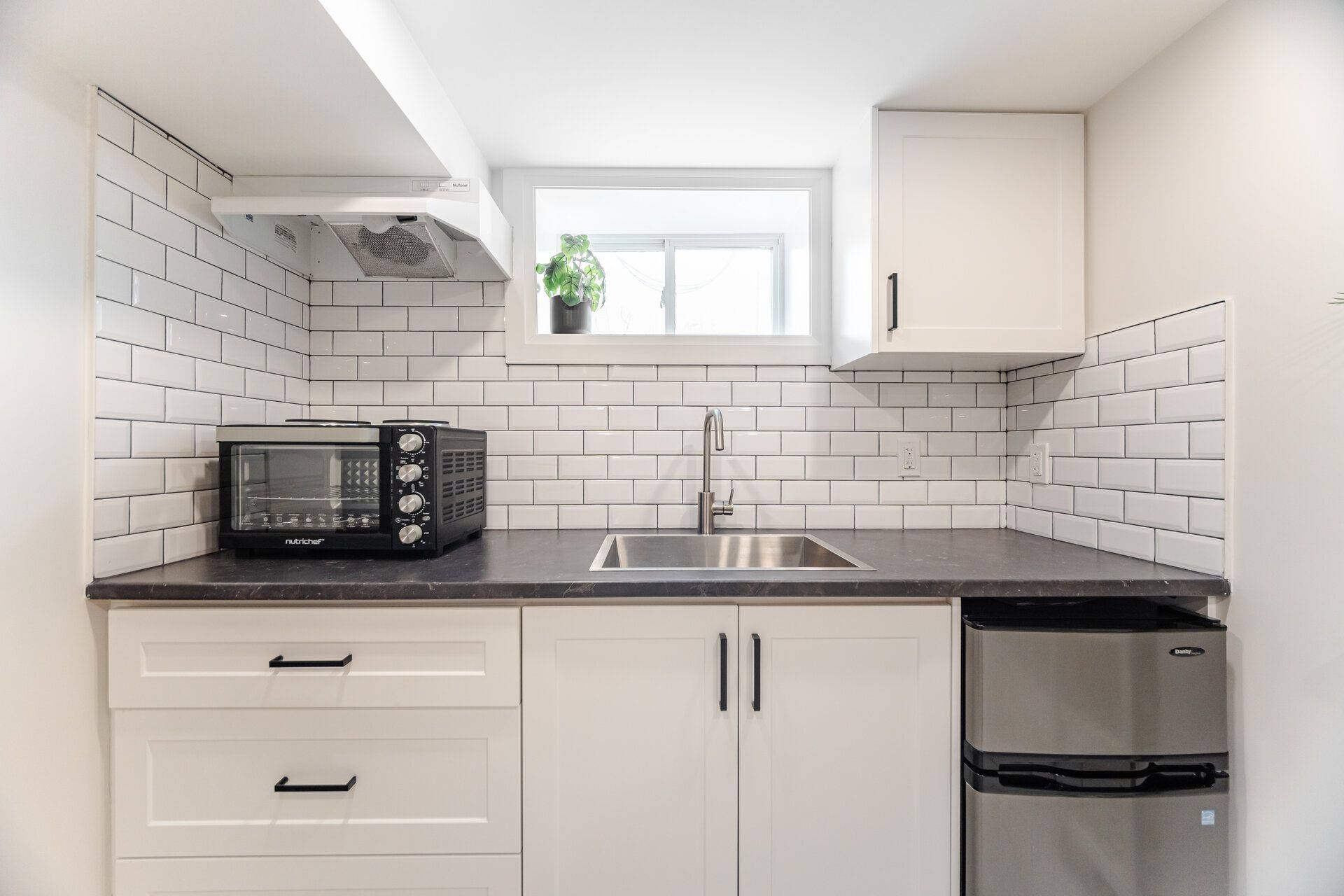 Toronto E03, ON M4J 3S4,553 Donlands AVE #Studio/Bachelor