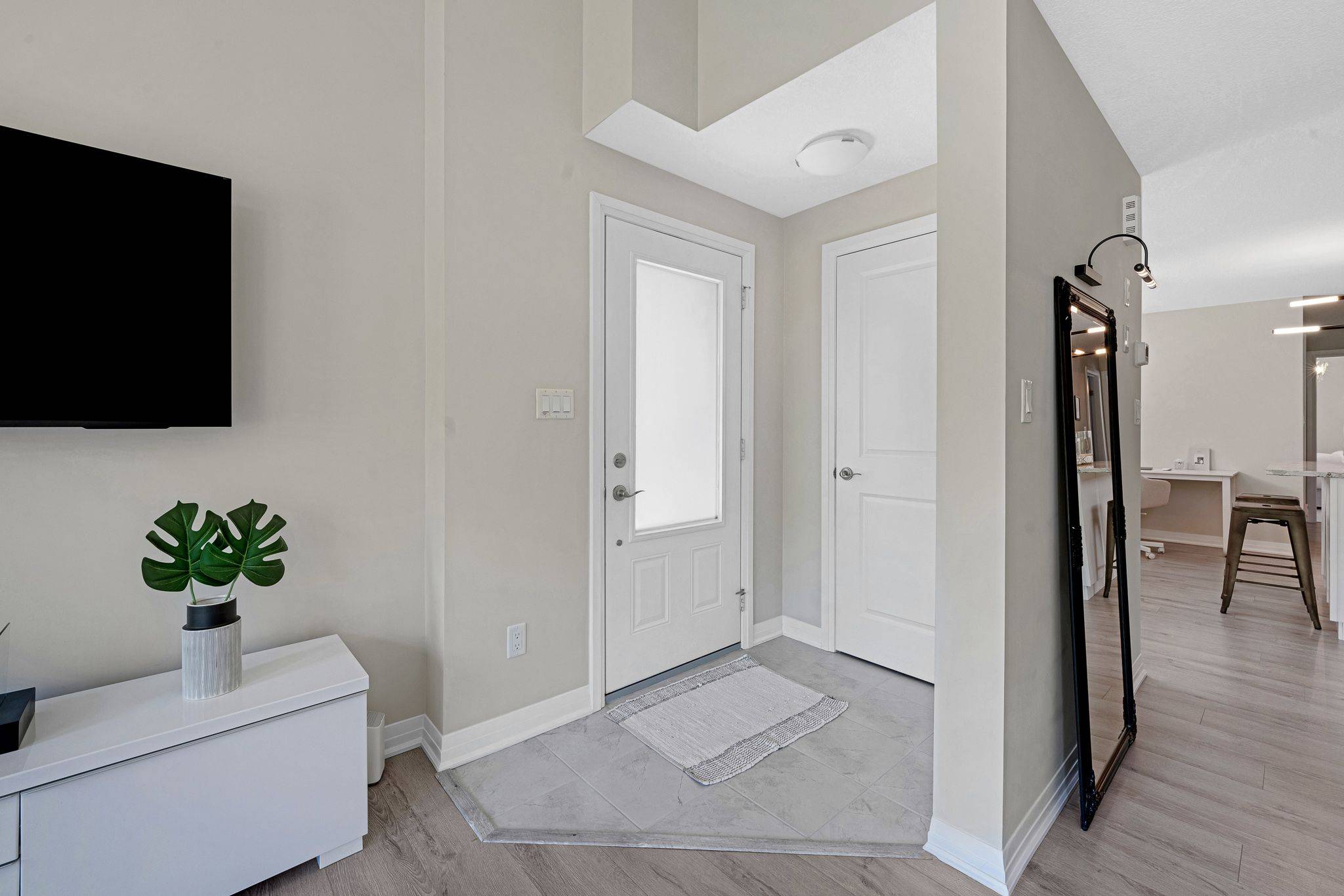 Kitchener, ON N2P 0H2,115 South Creek DR #10D