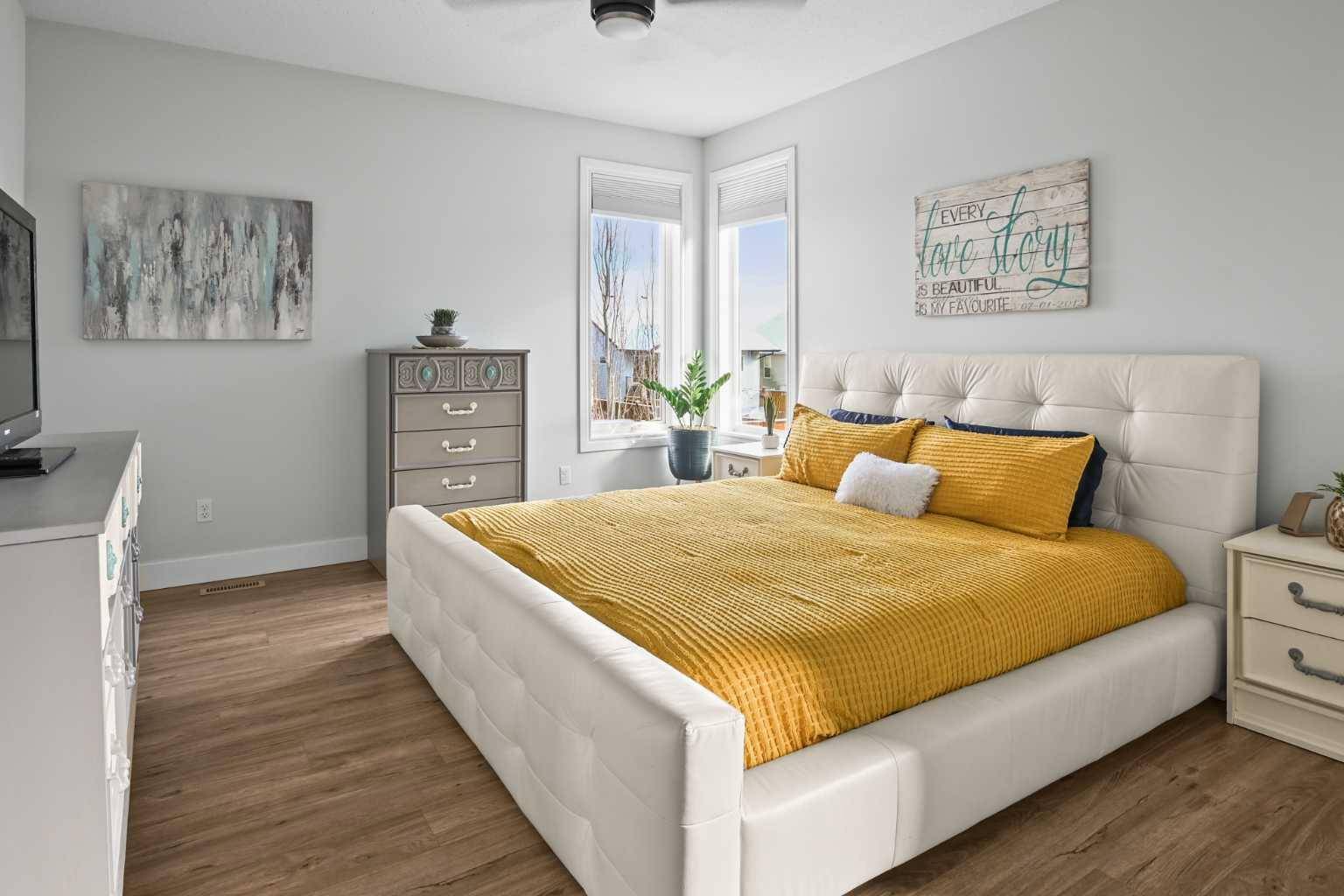 Blackfalds, AB T4M0C1,85 Chinook ST