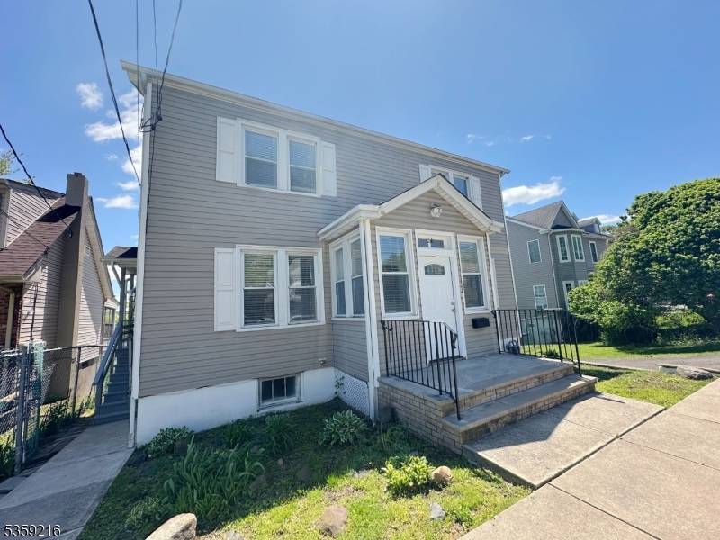 Totowa Boro, NJ 07512,151 Sutton Ave