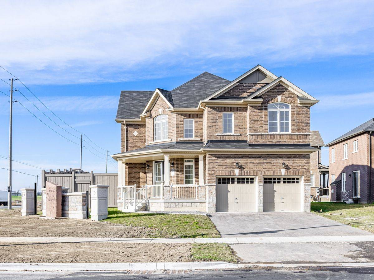 Brampton, ON L6X 0B3,433 Royal West DR