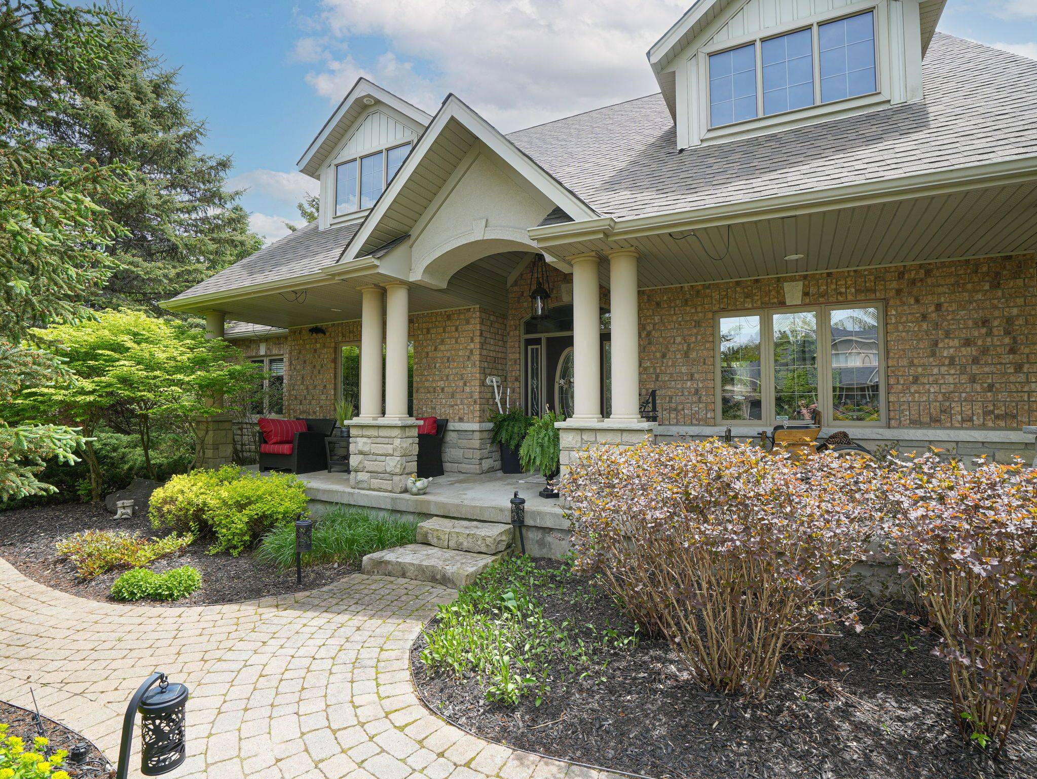 Mulmur, ON L9V 3H7,7 Jeffery DR