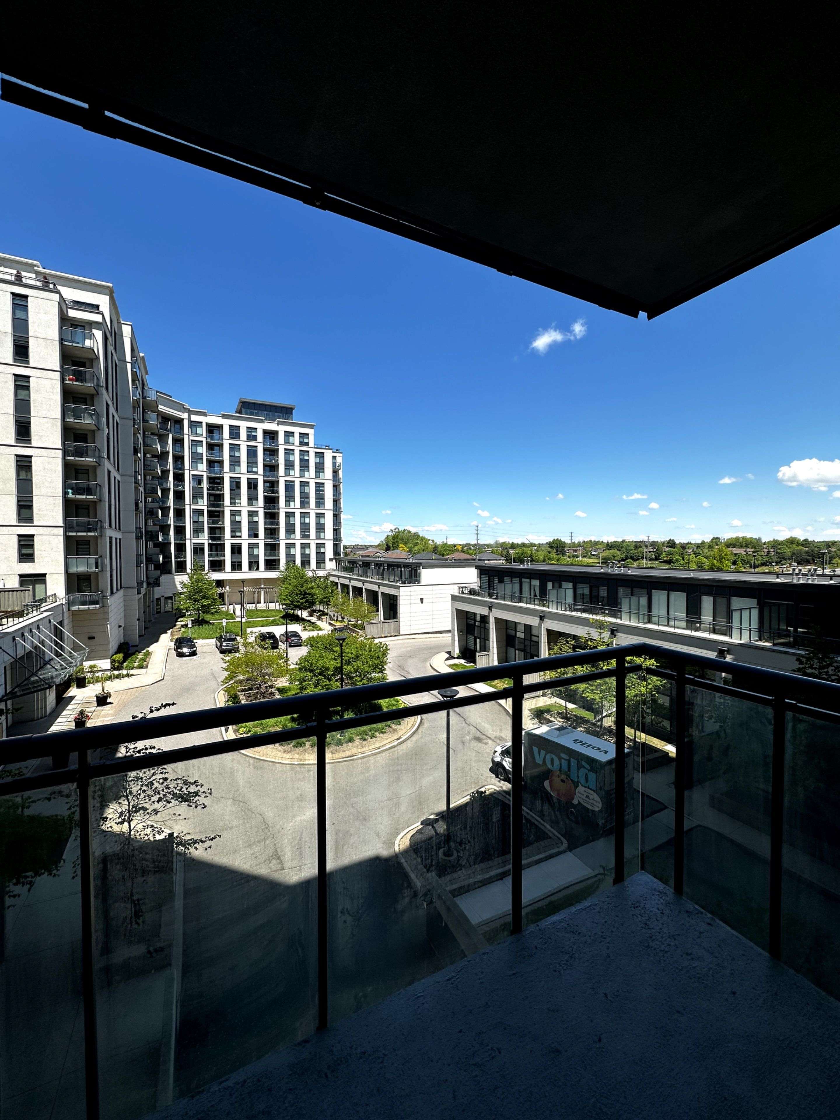 Vaughan, ON L4L 8C4,24 Woodstream BLVD #307