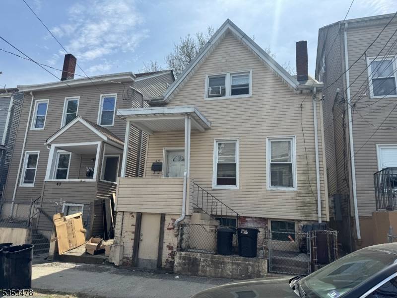 Paterson City, NJ 07522,45 Hillman St