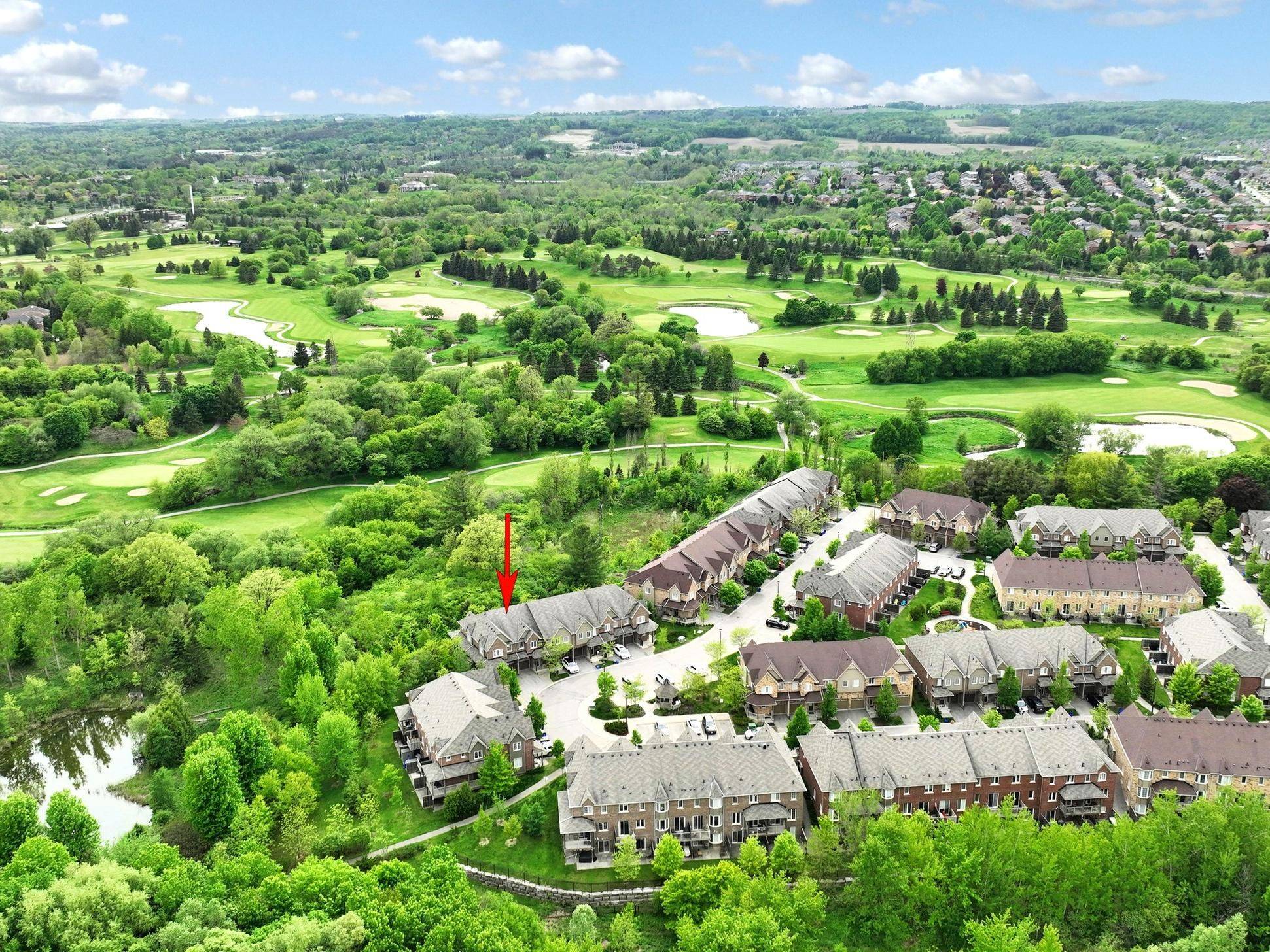 Newmarket, ON L3X 0A4,700 Wendy Culbert CRES