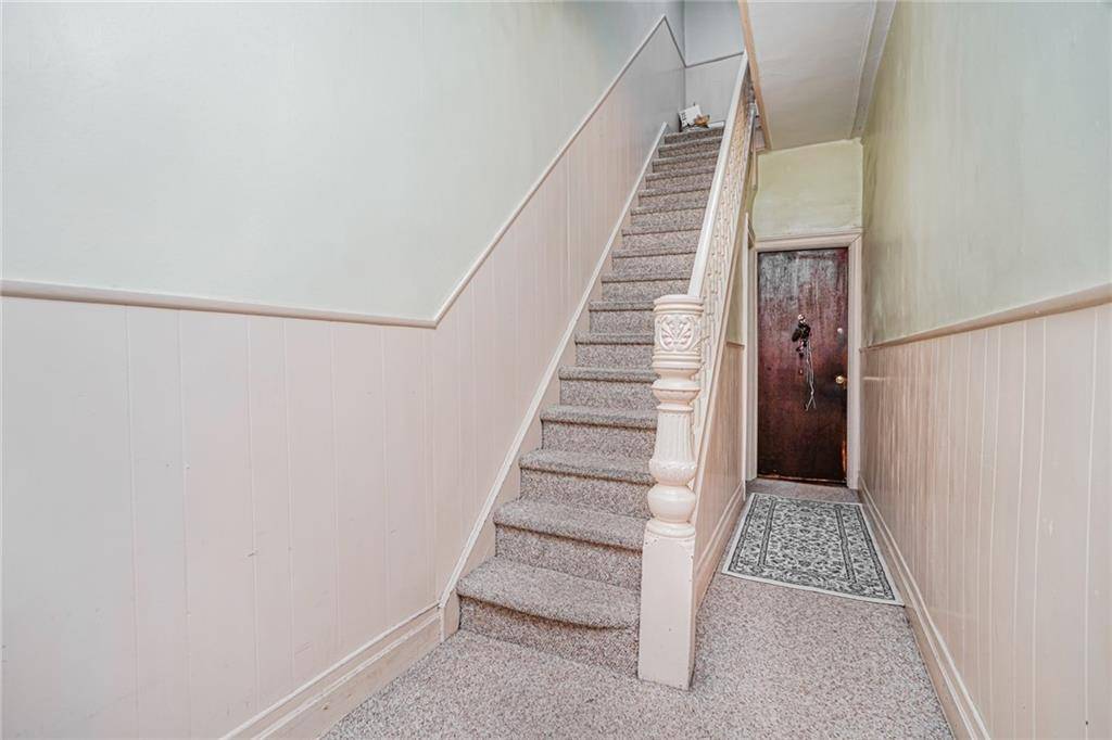 Brooklyn, NY 11209,558 72nd ST