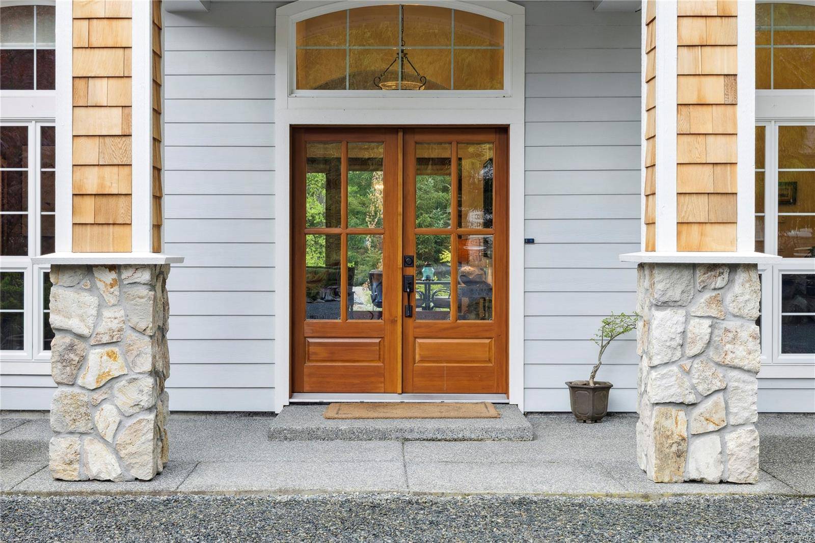 Lantzville, BC V0R 2H0,7190 Hase Pl